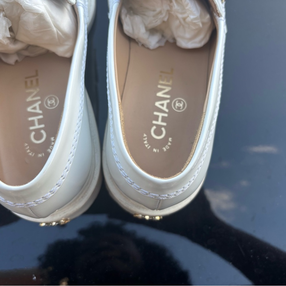 Chanel White Loafers with Gold Logo - Picture 5 of 5